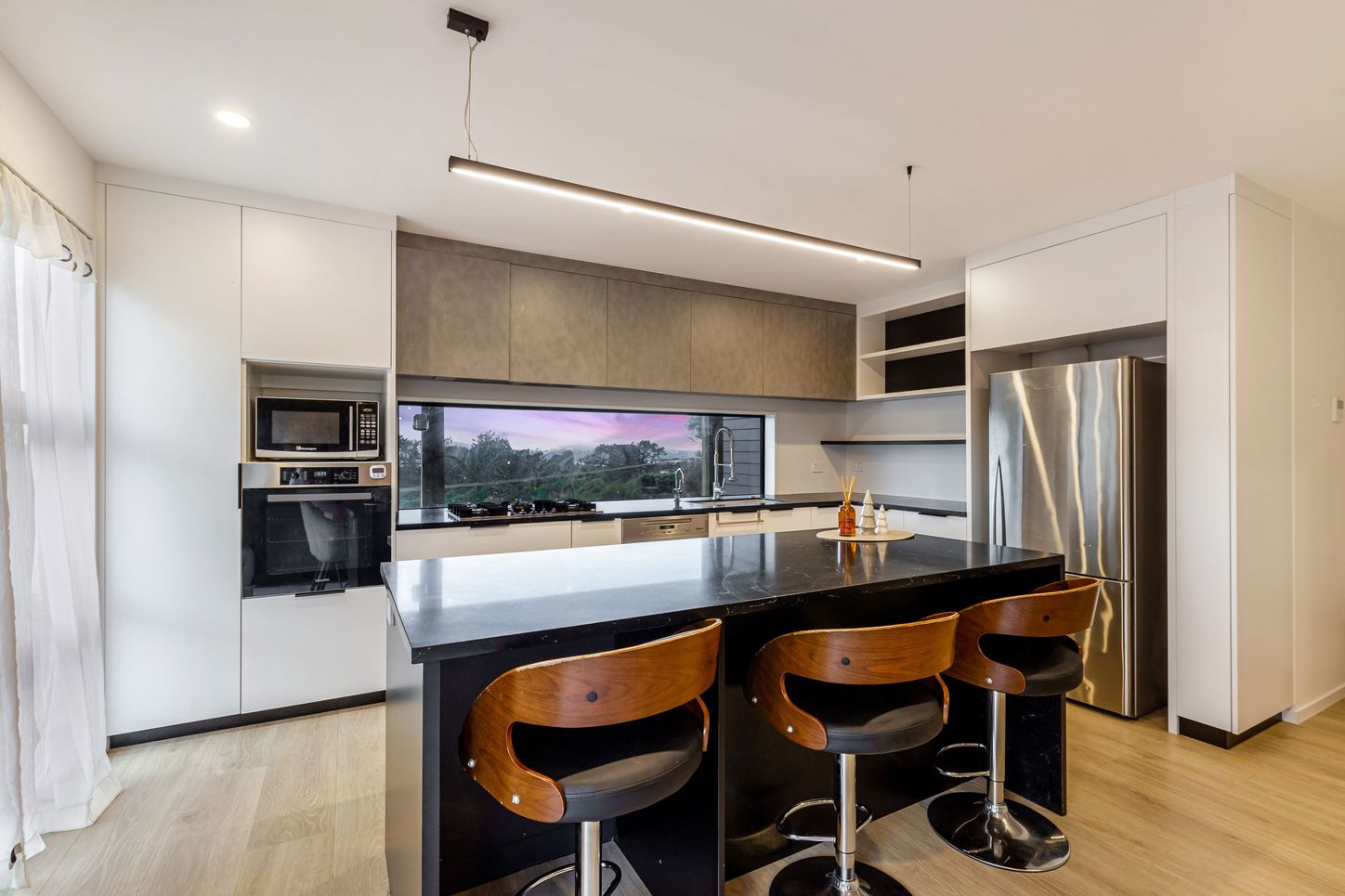 Highway View Lane project image