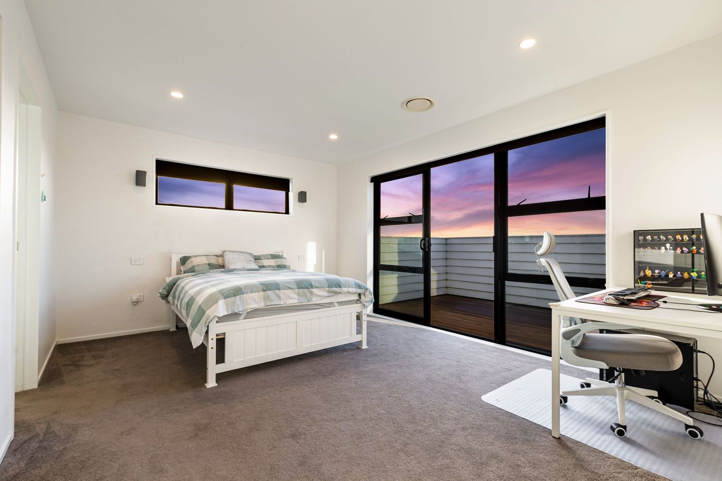 Highway View Lane project image